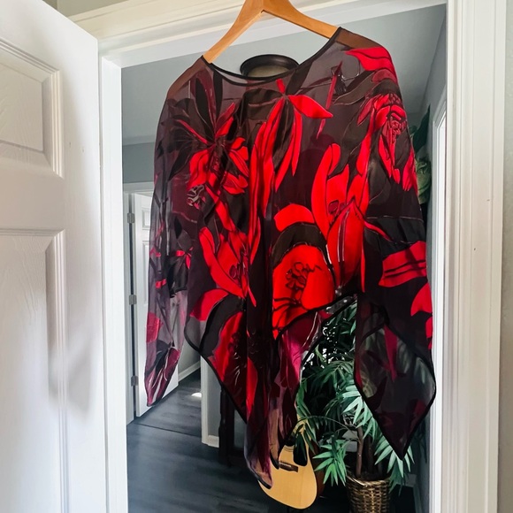 GORGEOUS rich floral sheer tunic OS - Picture 2 of 6